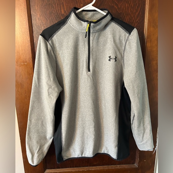 Under Armour Other - Under Armour Black and Gray ColdGear Pullover size medium